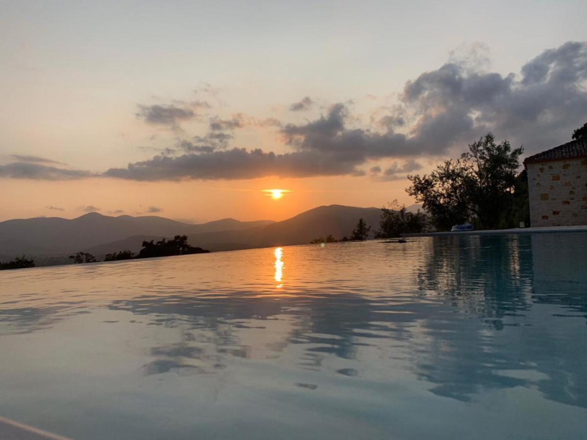 Astrali Stone Villas Парамития Экстерьер фото