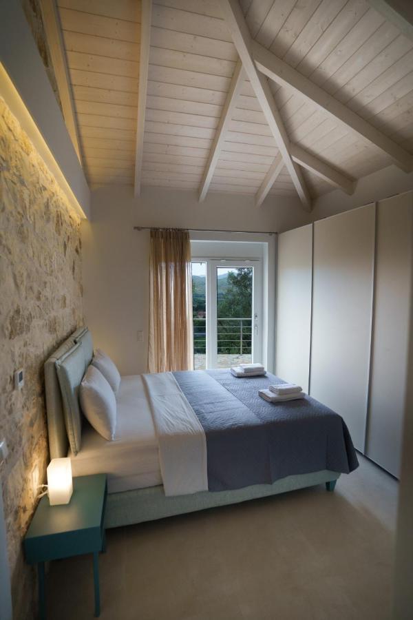 Astrali Stone Villas Парамития Экстерьер фото