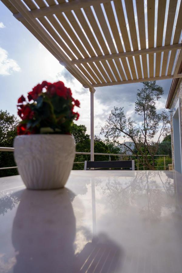 Astrali Stone Villas Парамития Экстерьер фото